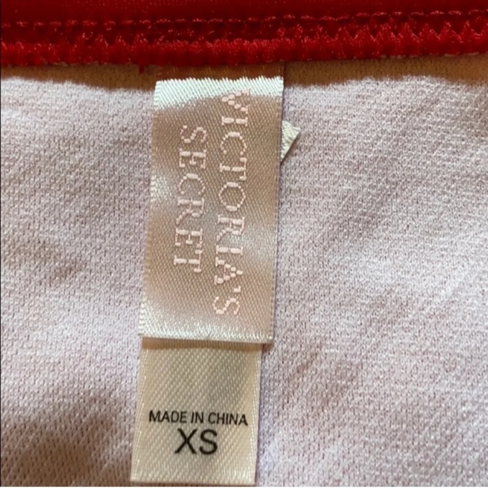 NWOT Victoria’s Secret String Bikini Red Bow Side Ties Lined⭐️⭐️⭐️⭐️⭐️